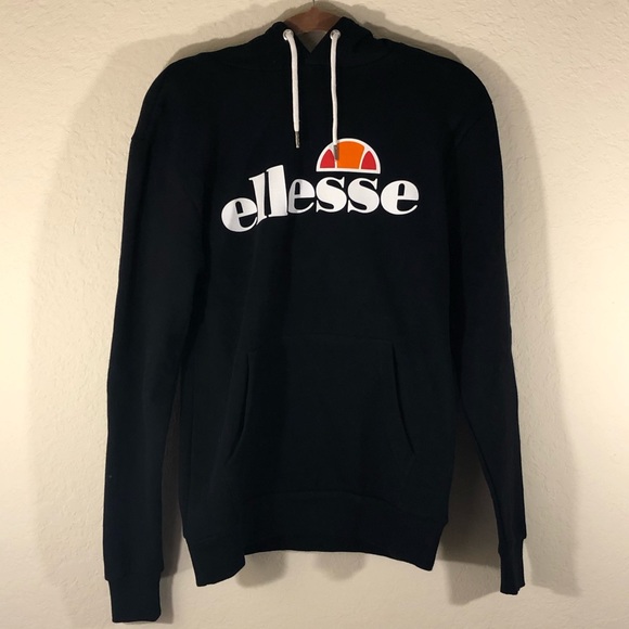 Ellesse Other - Ellesse Classic Logo Sweatshirt size M